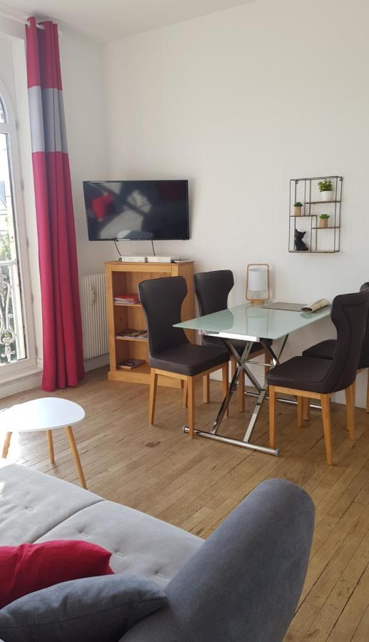 Au Coeur De Ville Troyes Exteriör bild